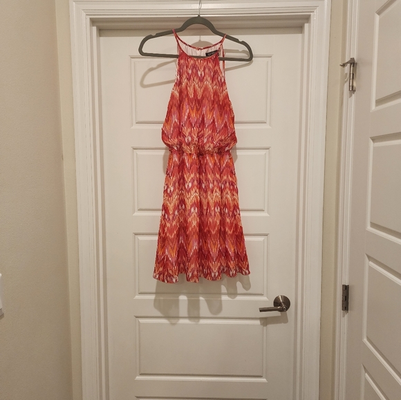 Guess Chevron Dress size 4 - Picture 7 of 8